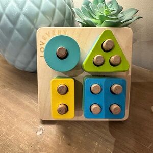 Lovevery Wooden Shape Sorter Toy - Blue, Green, Yellow